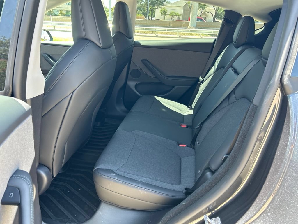 Used 2026 Tesla Model Y 2WD image 20
