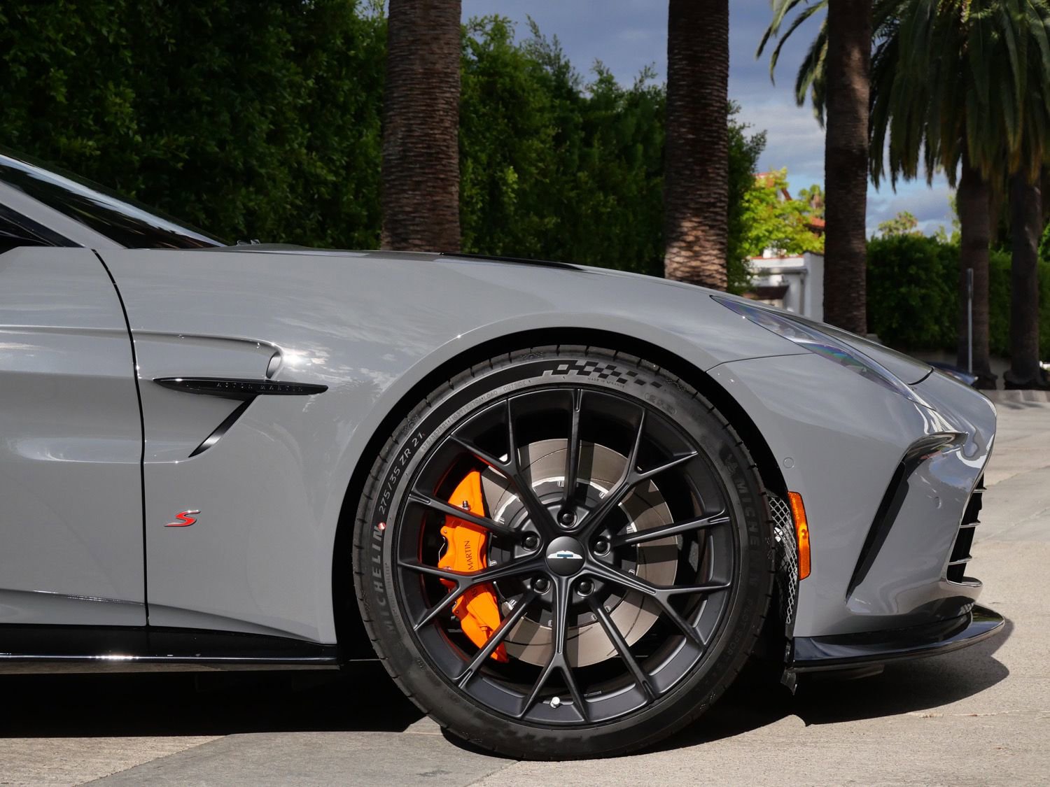 New 2026 Aston Martin V8 Vantage S image 4
