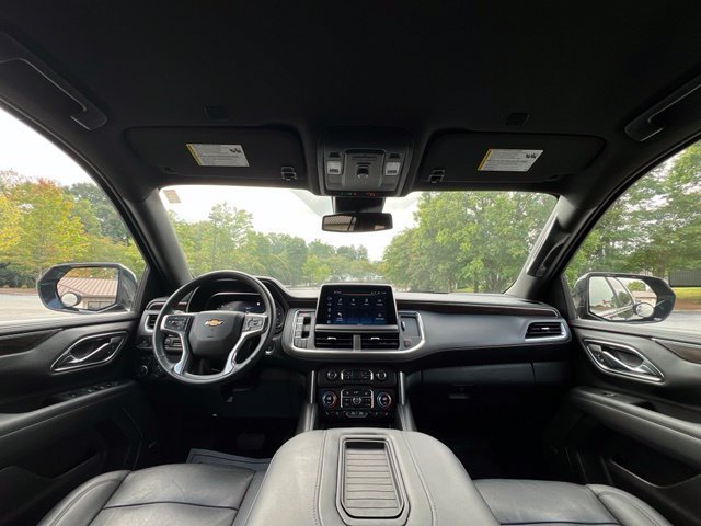 Used 2023 Chevrolet Suburban LT AWD/4WD image 28