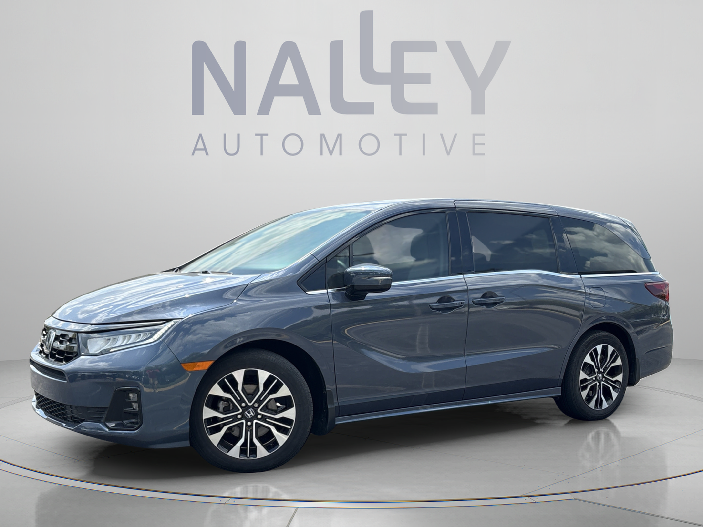 Certified 2025 Honda Odyssey Elite video 2