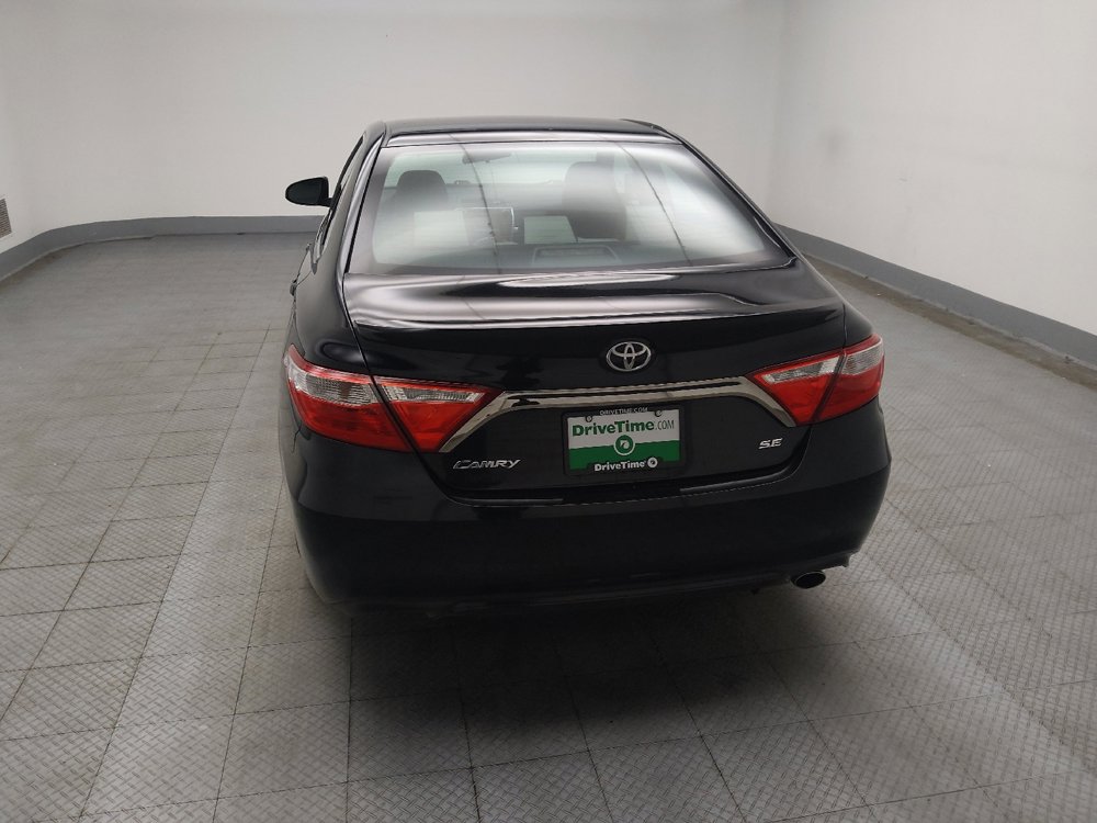 Used 2016 Toyota Camry SE w/ Protection Package (Q2) FWD image 6
