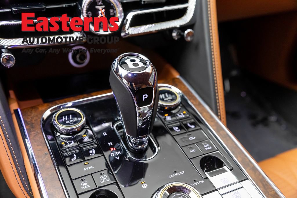 Used 2023 Bentley Flying Spur W12 AWD/4WD image 36
