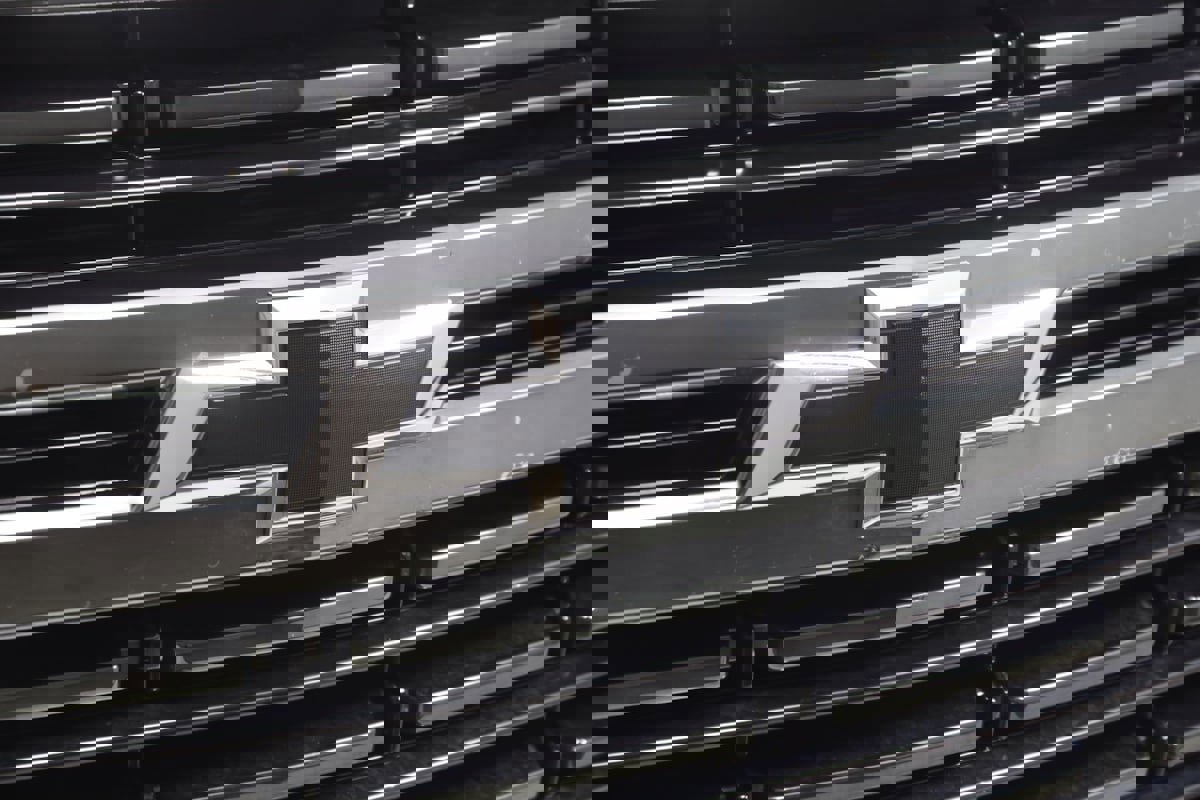 Used 2021 Chevrolet Tahoe RST w/ Rear Media and Nav Package image 18