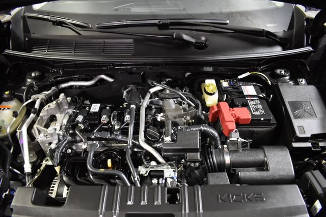 Certified 2025 Nissan Kicks SV AWD/4WD image 33