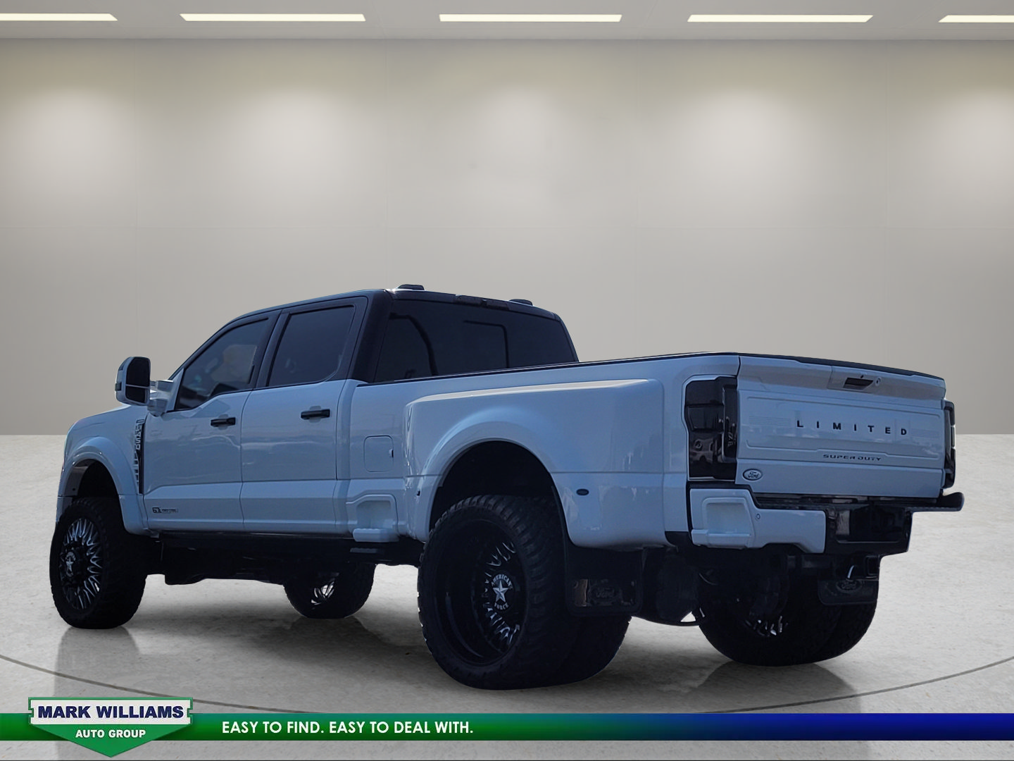 Used 2024 Ford F450 Limited w/ FX4 Off-Road Package AWD/4WD image 6