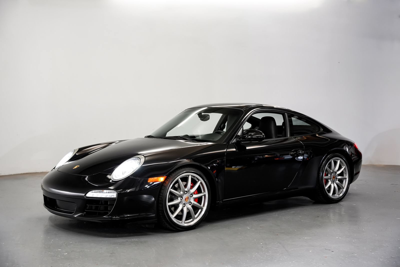 Used 2011 Porsche 911 Carrera S RWD image 6