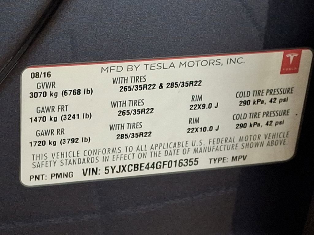 Used 2016 Tesla Model X P90D image 24