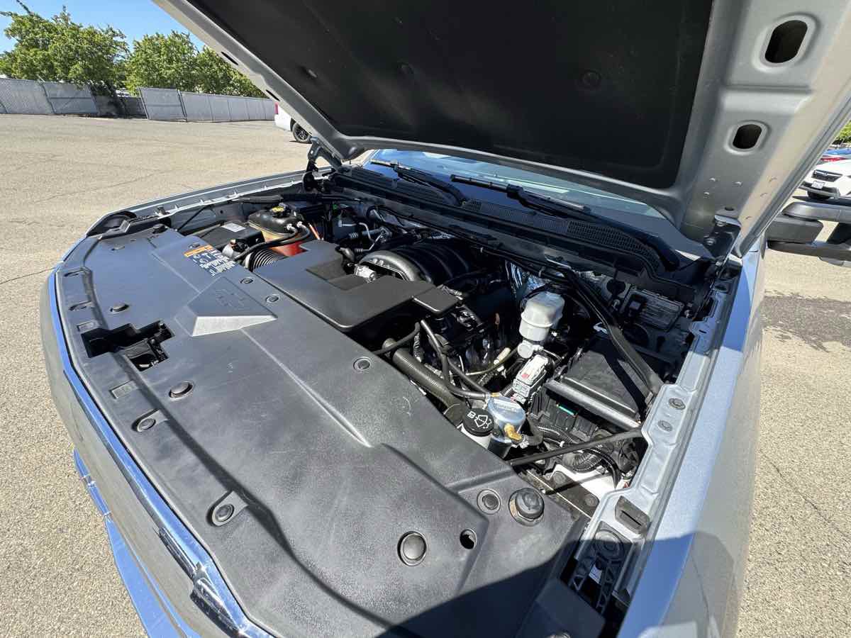 Used 2017 Chevrolet Silverado 1500 LTZ w/ LTZ Plus Package AWD/4WD image 39