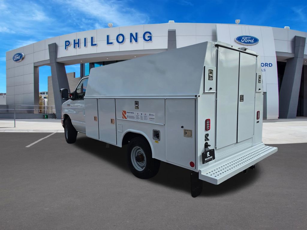 New 2026 Ford E-350 and Econoline 350 Super Duty w/ Power Equipment Group RWD image 3