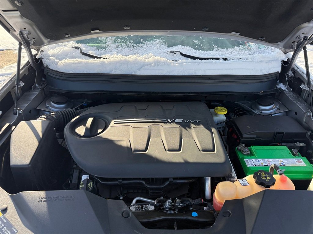 Used 2019 Jeep Cherokee Trailhawk image 27