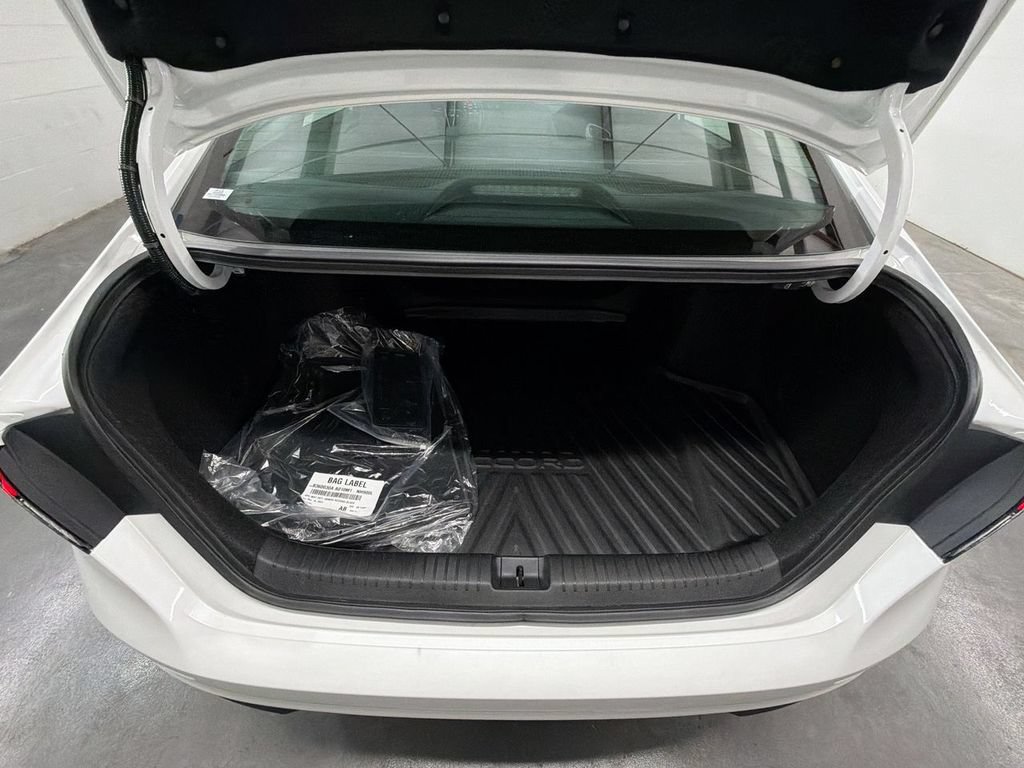 Certified 2025 Honda Accord LX image 24