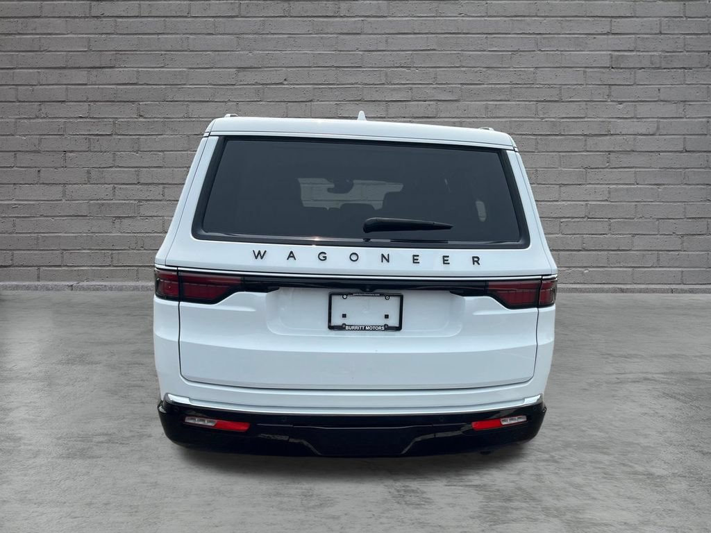 Used 2023 Jeep Wagoneer Series II w/ Advanced All Terrain Group AWD/4WD image 4