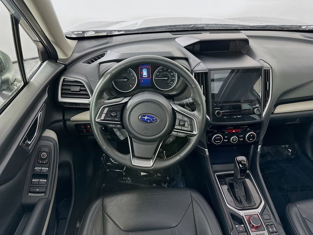 Used 2023 Subaru Forester Limited image 31