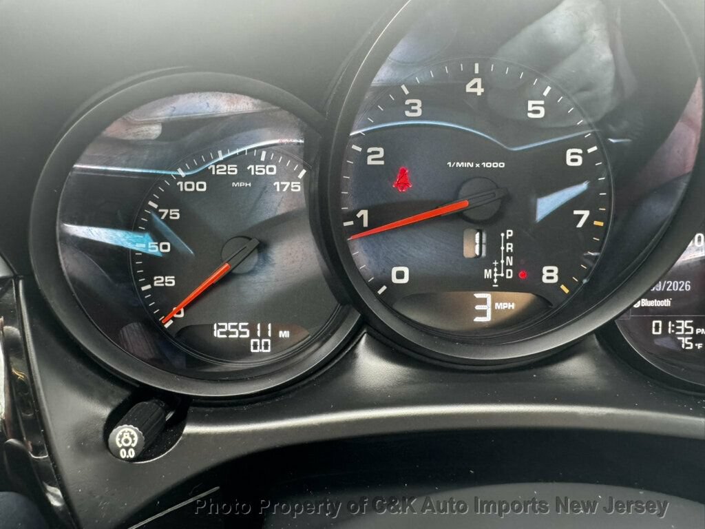 Used 2017 Porsche Macan AWD/4WD image 35