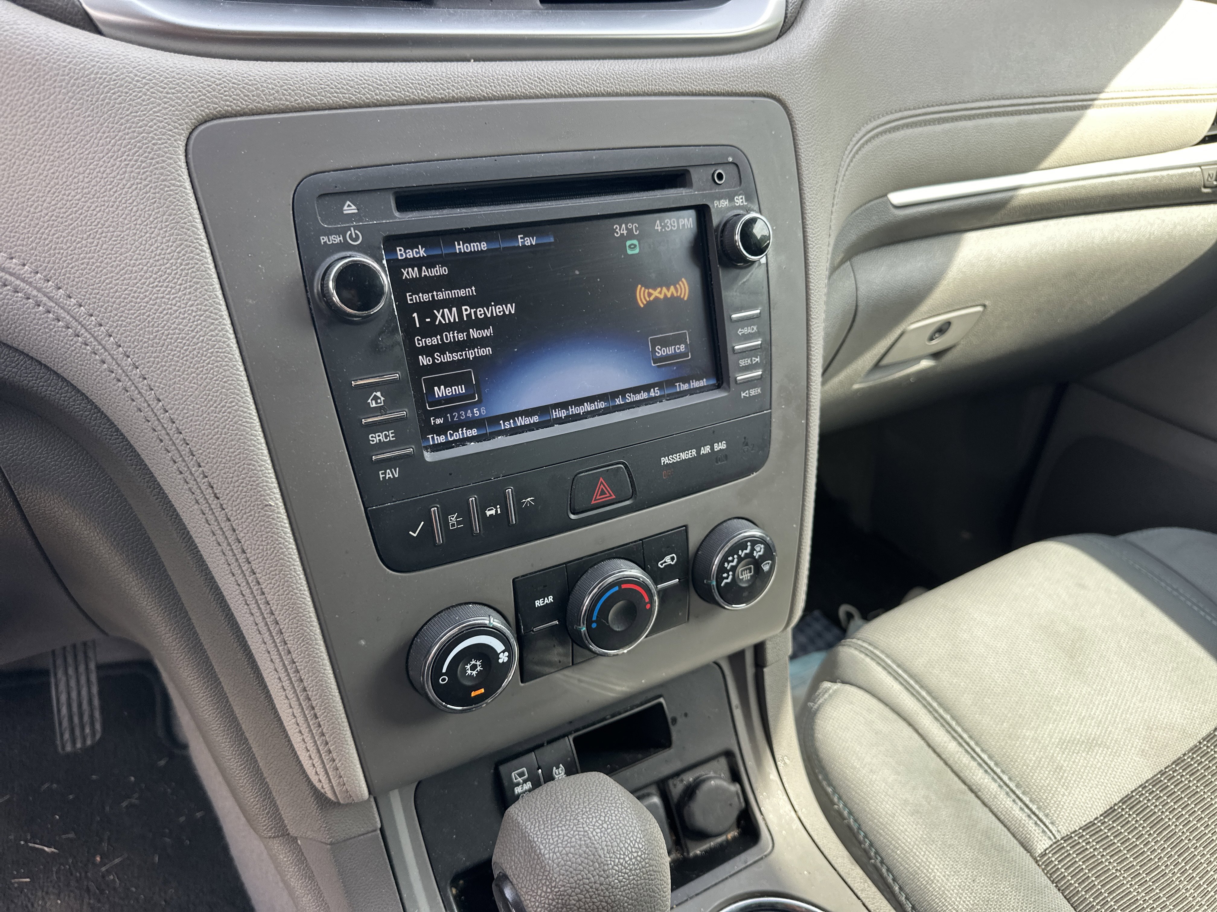 Used 2015 Chevrolet Traverse LS FWD image 7