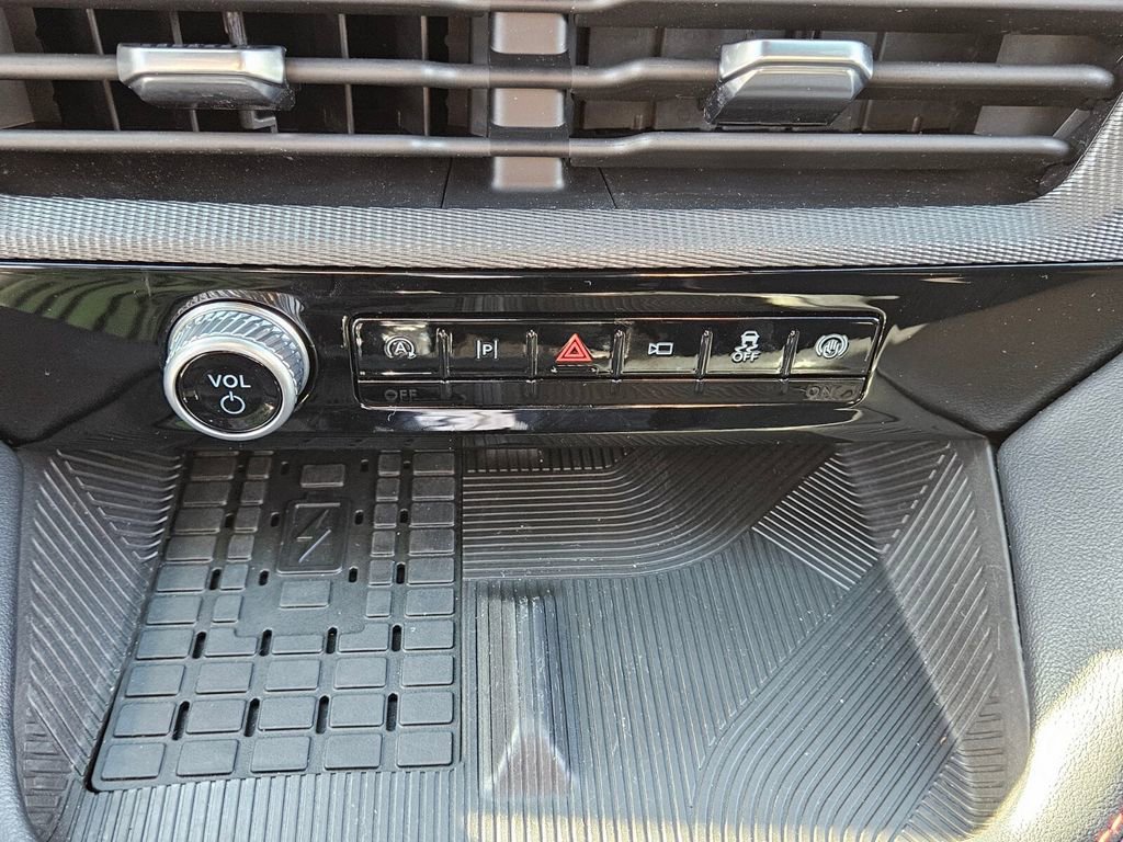 Used 2025 Ford Explorer ST image 20