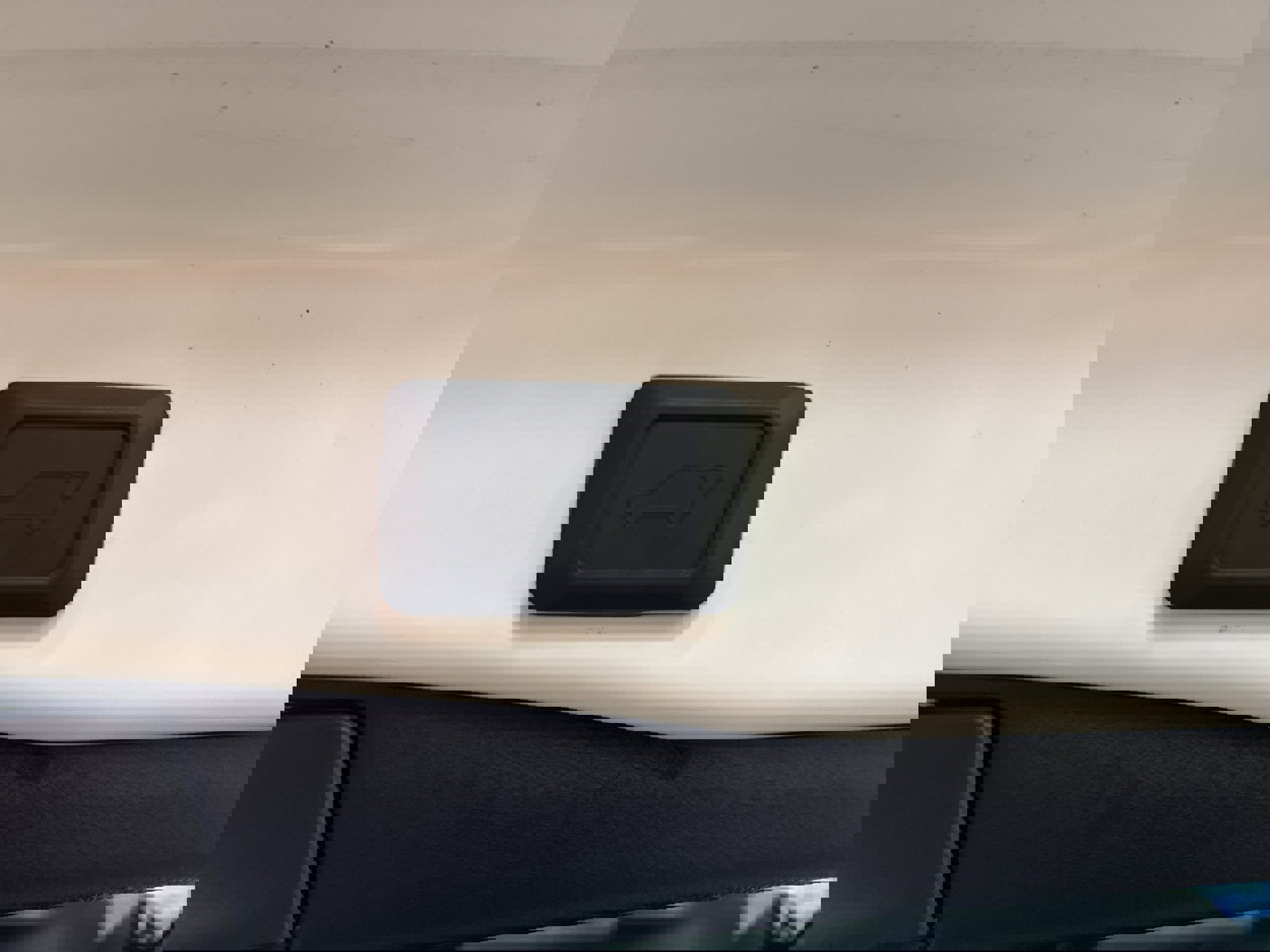 Used 2023 Toyota RAV4 SE w/ Weather & Moonroof Package image 23