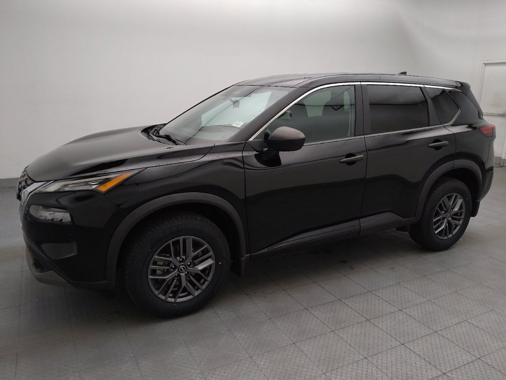 Used 2023 Nissan Rogue S FWD image 2