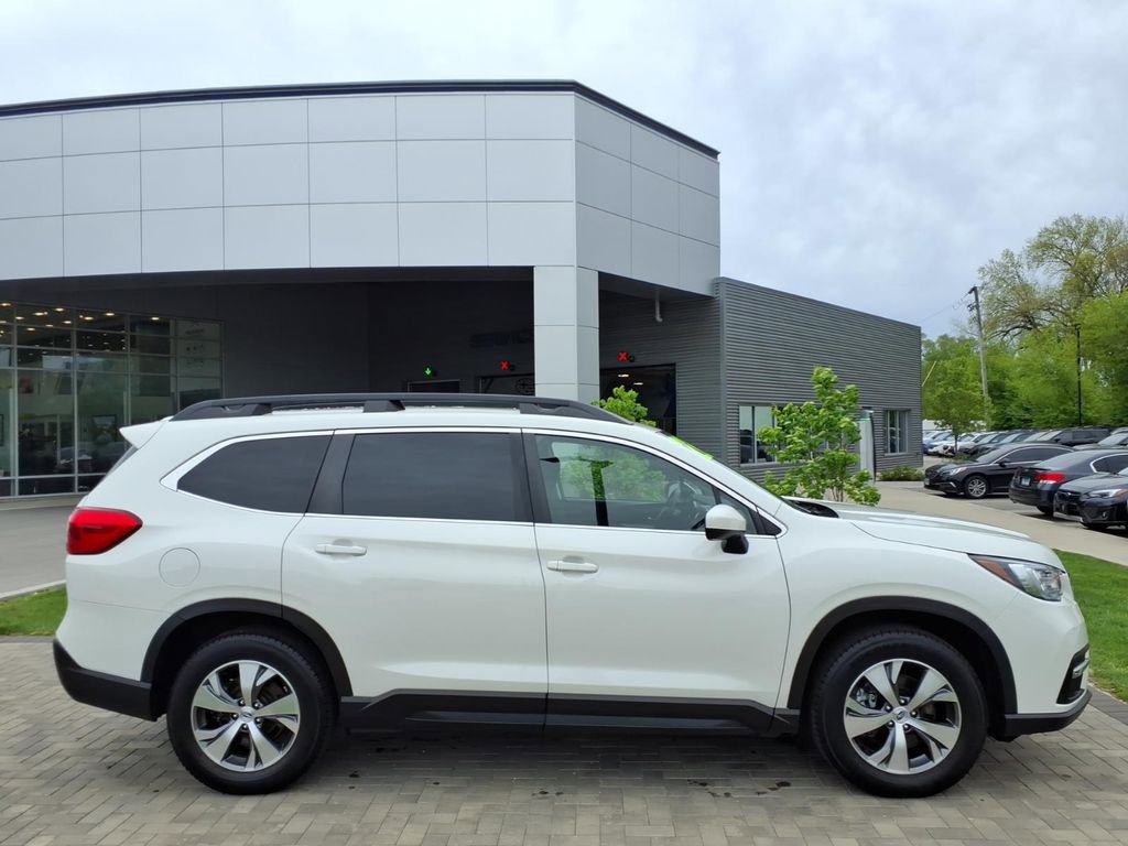Used 2022 Subaru Ascent Premium w/ Convenience Package AWD/4WD image 8