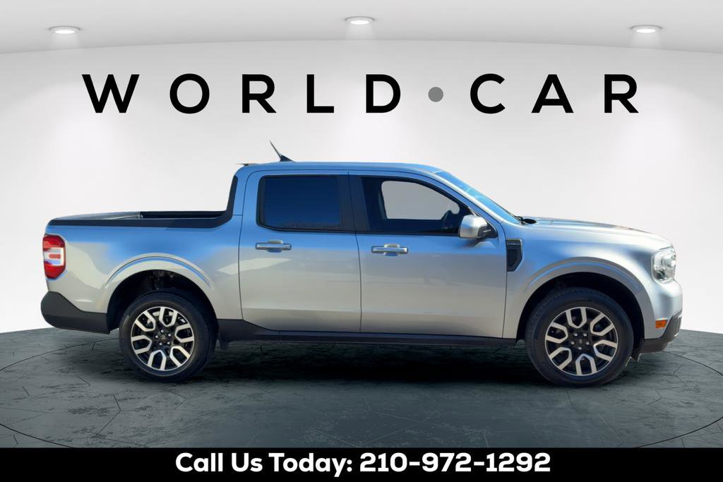 Used 2023 Ford Maverick Lariat w/ Lariat Luxury Package image 2