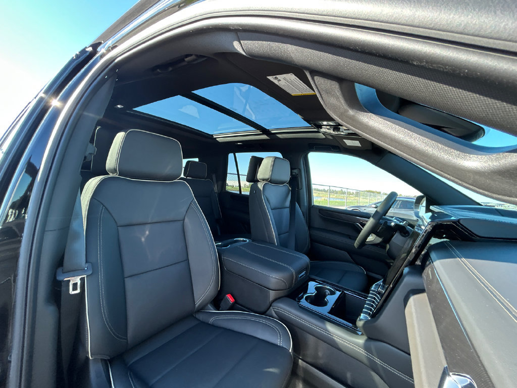 New 2026 GMC Yukon Elevation w/ Elevation Premium Package AWD/4WD image 40