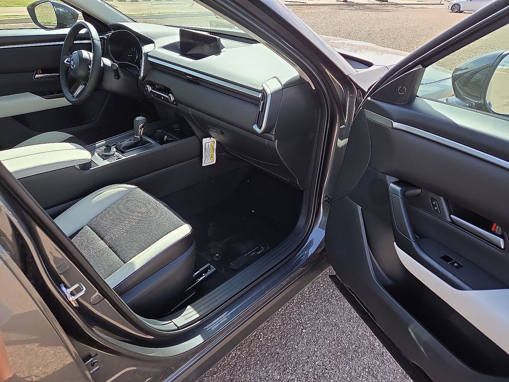 New 2026 MAZDA CX-50 AWD 2.5 S w/ Weather Package image 11