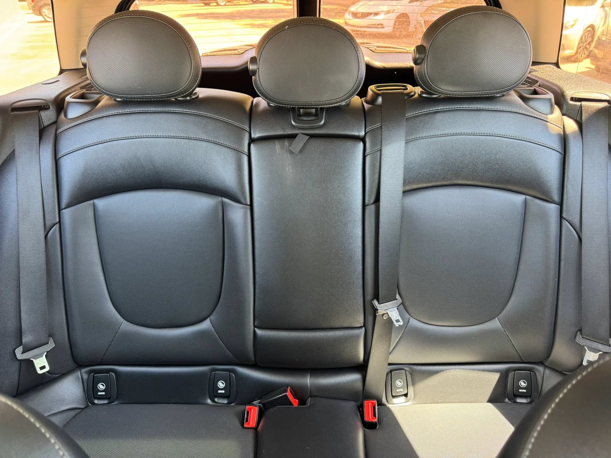 Used 2017 MINI Cooper Clubman FWD image 29