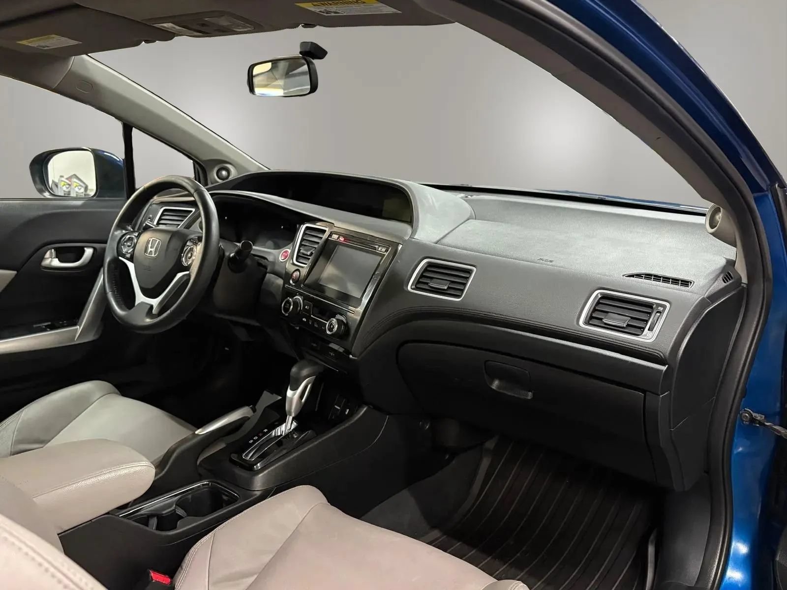 Used 2015 Honda Civic EX-L image 22