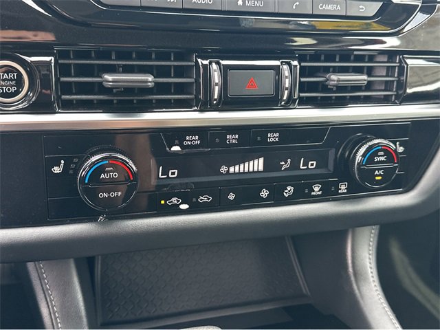 Used 2022 Nissan Pathfinder SV image 10