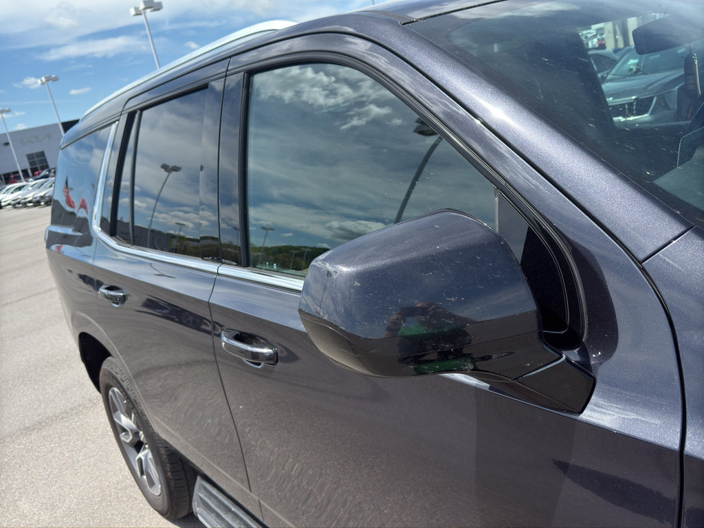 Used 2022 Chevrolet Tahoe LT AWD/4WD image 14