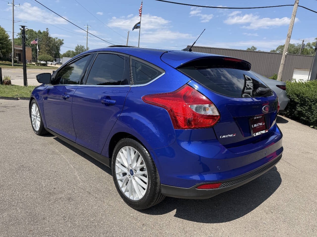 Used 2014 Ford Focus Titanium FWD image 7
