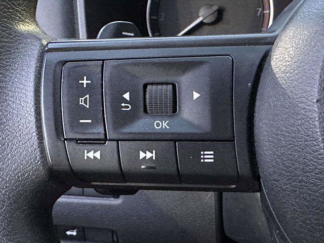 Used 2024 Nissan Rogue SV AWD/4WD image 20