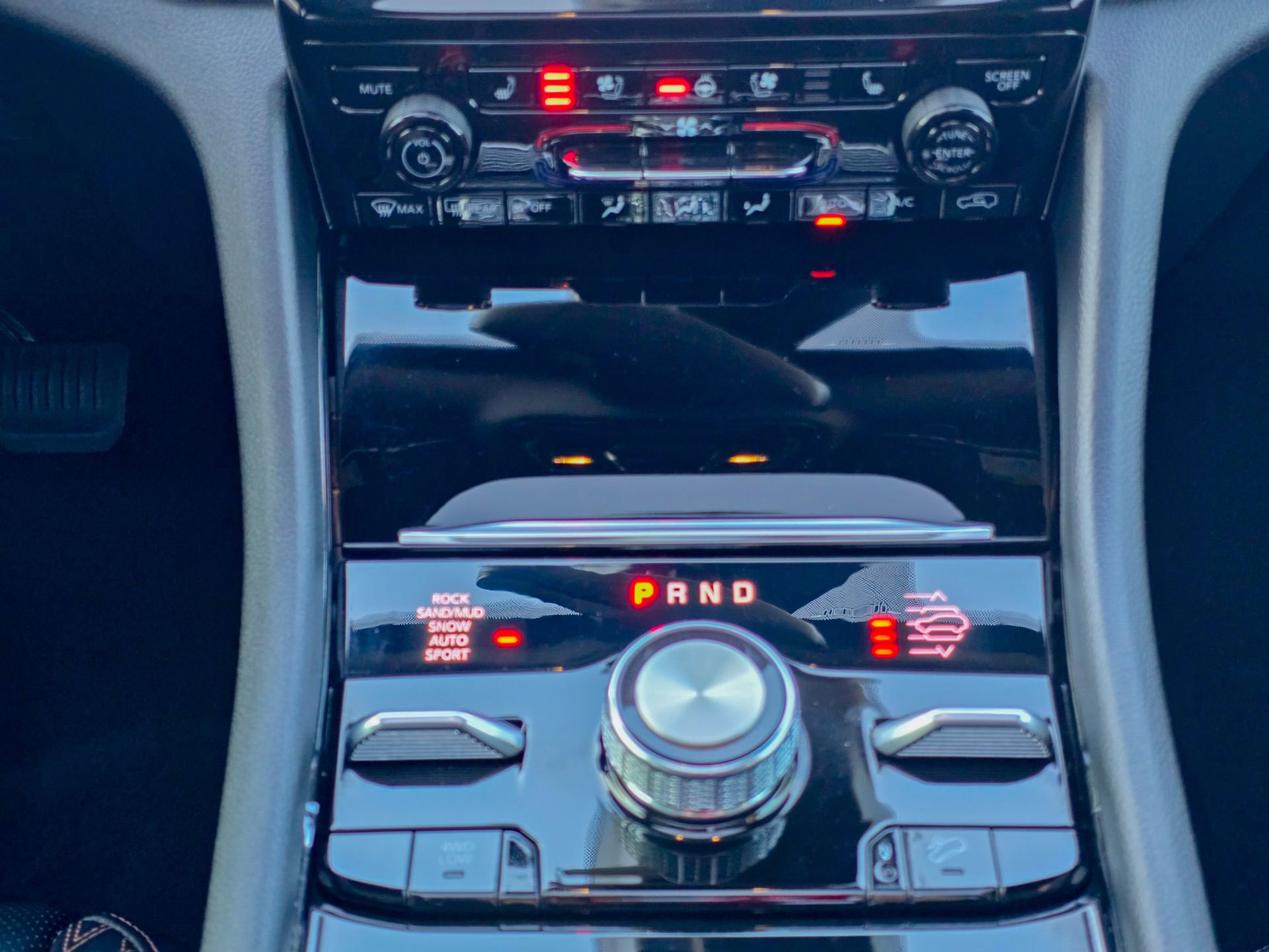 Used 2025 Jeep Grand Cherokee L Summit image 44