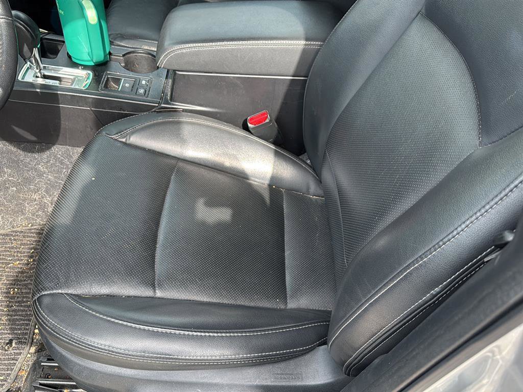 Used 2017 Subaru Outback 3.6R Limited w/ Popular Package #5 image 16