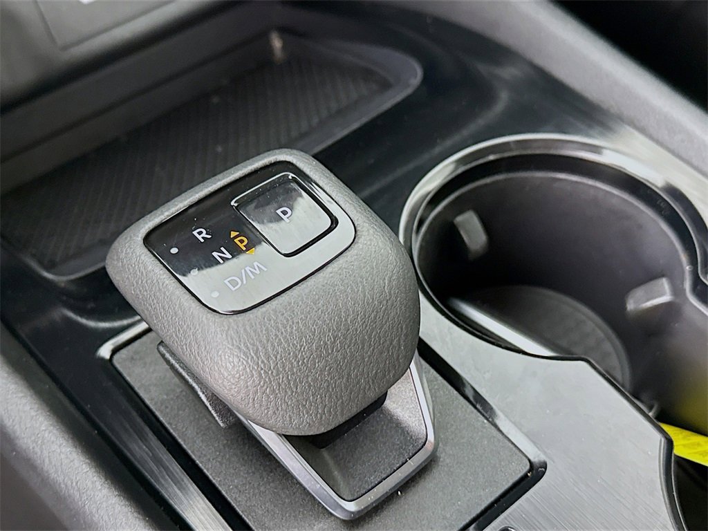 Used 2023 Nissan Rogue SV image 17