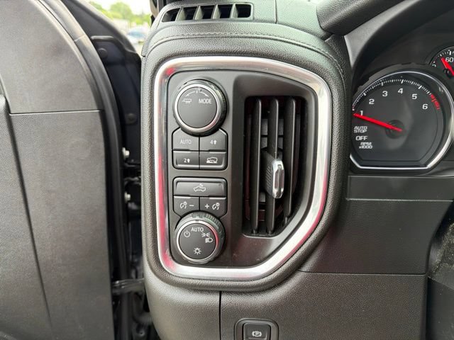 Used 2021 Chevrolet Silverado 1500 LT AWD/4WD image 17