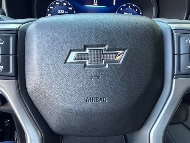 Used 2024 Chevrolet Tahoe Z71 w/ Luxury Package AWD/4WD image 15