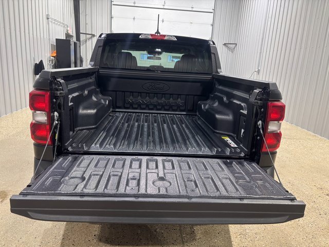 Used 2024 Ford Maverick XLT w/ XLT Luxury Package image 5