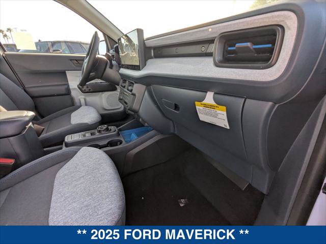 New 2025 Ford Maverick XLT w/ XLT Luxury Package image 17