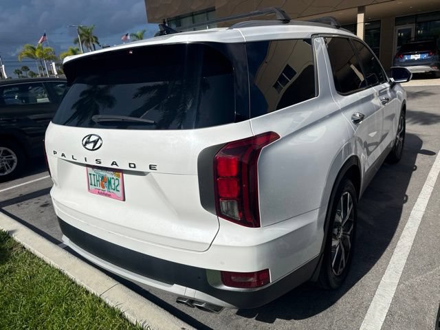 Used 2022 Hyundai Palisade SEL w/ Premium Package FWD image 6