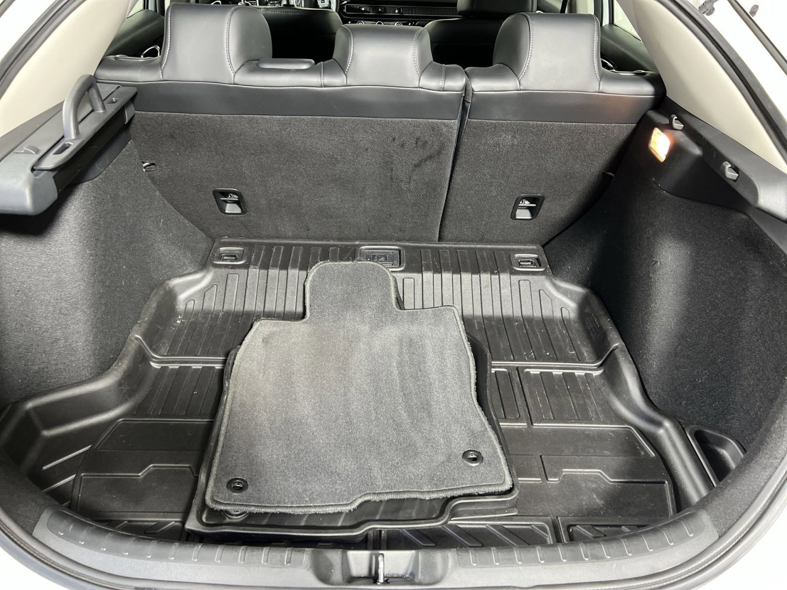 Used 2022 Honda Civic EX-L image 25