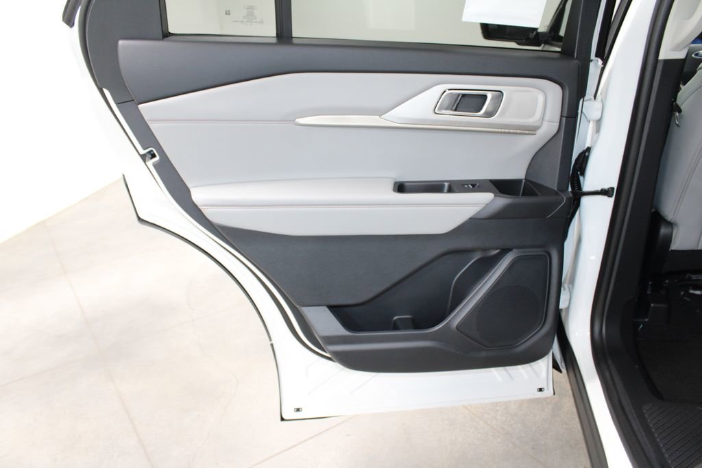 New 2026 Ford Explorer Active w/ Active Comfort Package image 28