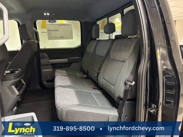 New 2026 Ford F250 XLT w/ XLT Premium Package AWD/4WD image 16