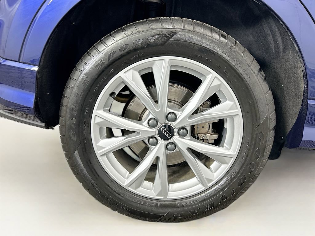 Certified 2025 Audi Q3 2.0T Premium w/ Convenience Package image 31