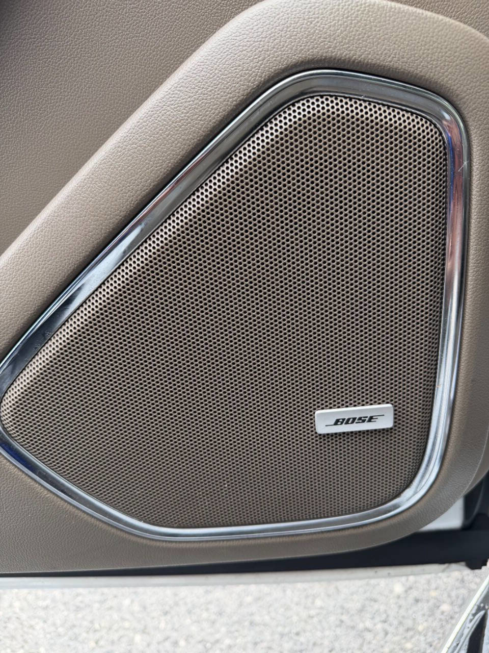 Used 2019 GMC Yukon XL SLT w/ Open Road Package image 21