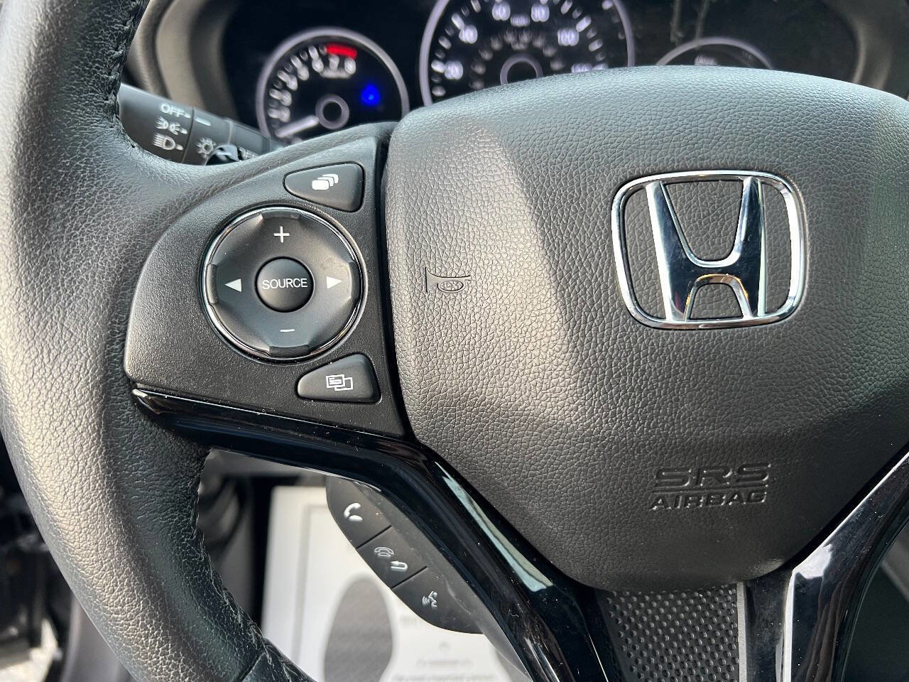 Used 2022 Honda HR-V Sport image 25