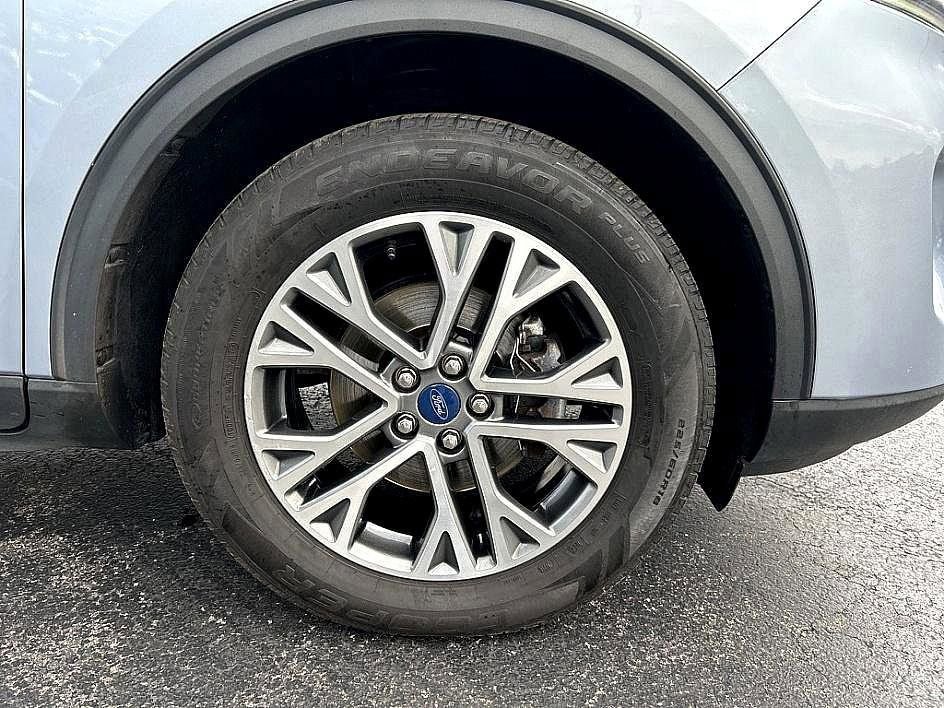 Used 2022 Ford Escape SEL image 24