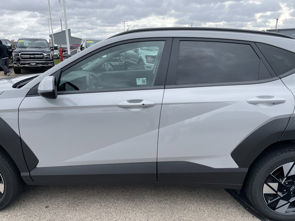 Used 2024 Hyundai Kona SEL image 33