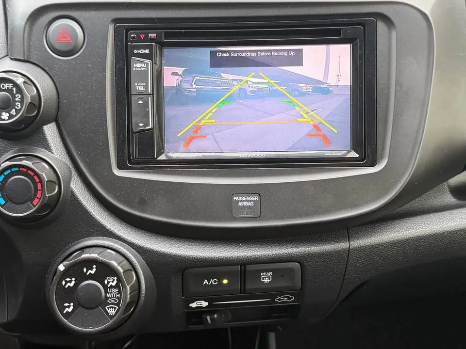 Used 2013 Honda Fit Sport image 10