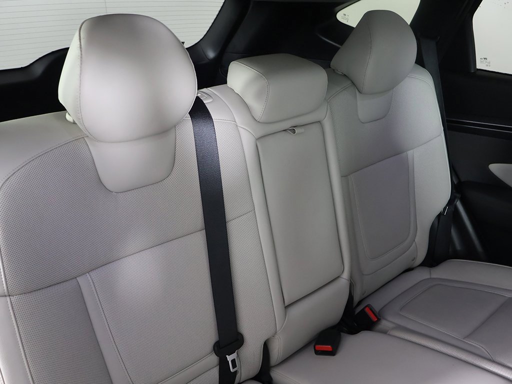 Used 2023 Hyundai Tucson Limited w/ Cargo Package image 36